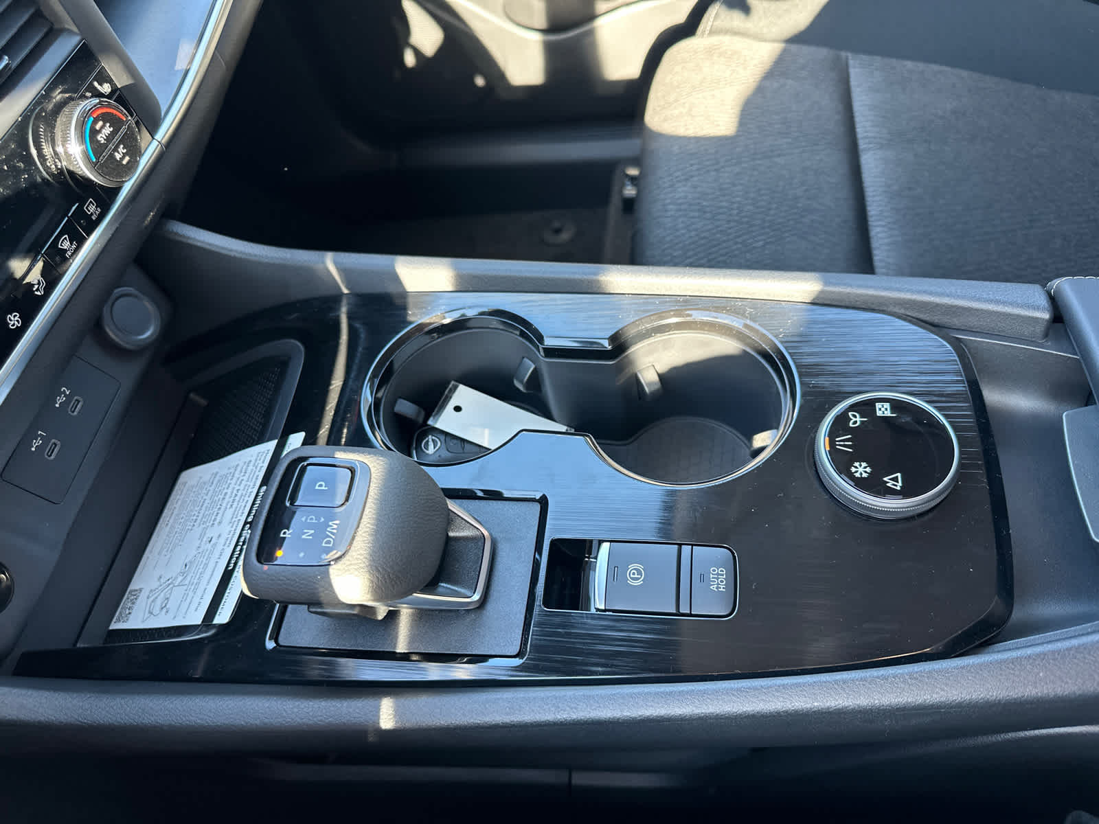 Thumbnail: 2026 Nissan Rogue - 25