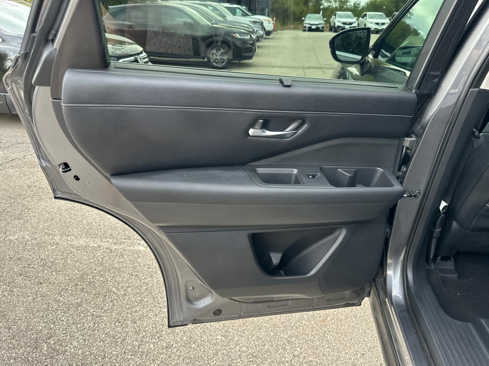 Thumbnail: 2022 Nissan Pathfinder - 13