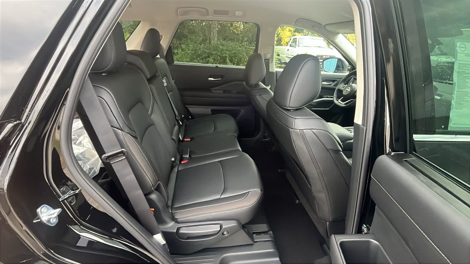 Thumbnail: 2025 Nissan Pathfinder - 8