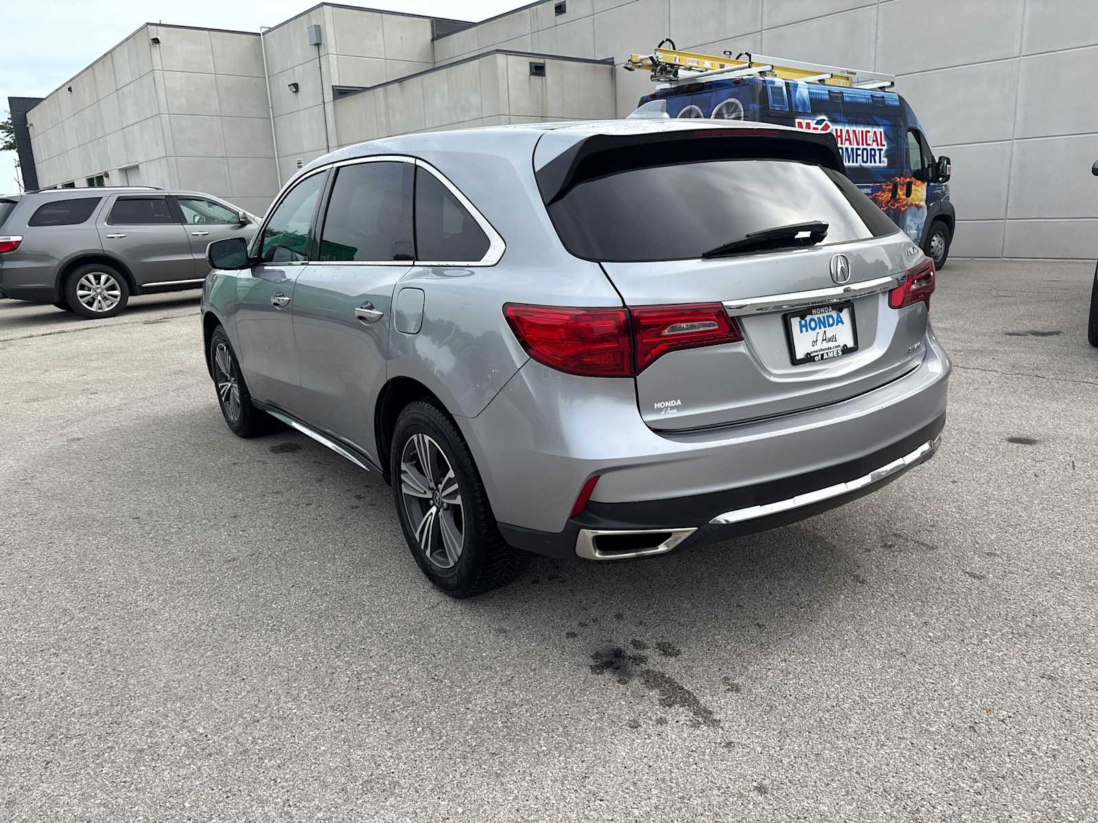 Thumbnail: 2018 Acura MDX - 8