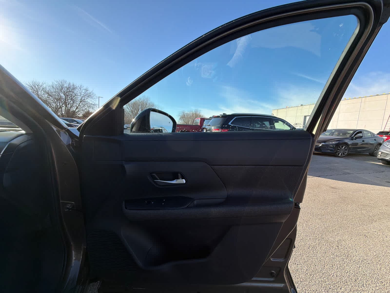 Thumbnail: 2026 Nissan Kicks - 7