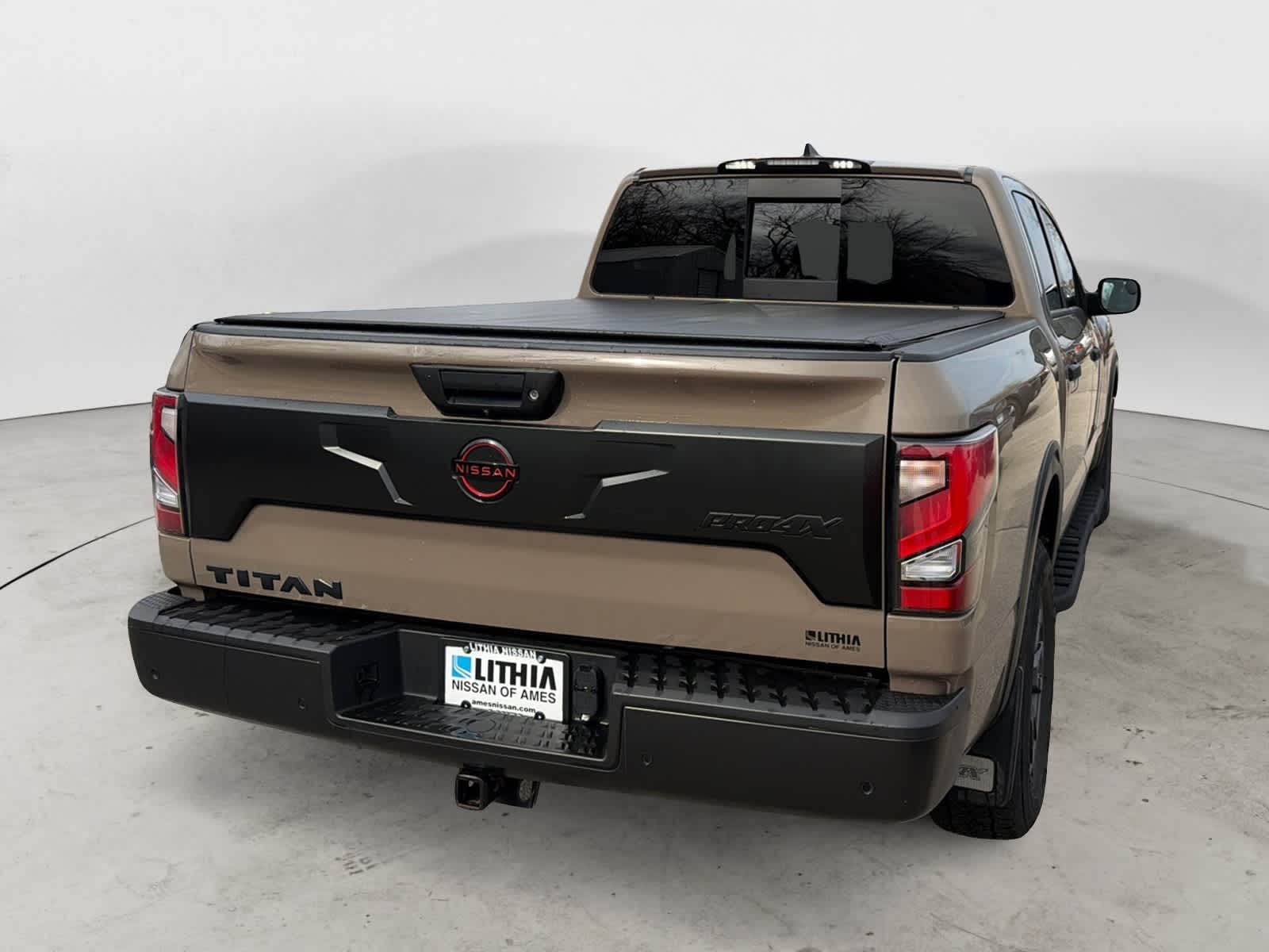 Thumbnail: 2023 Nissan Titan - 4