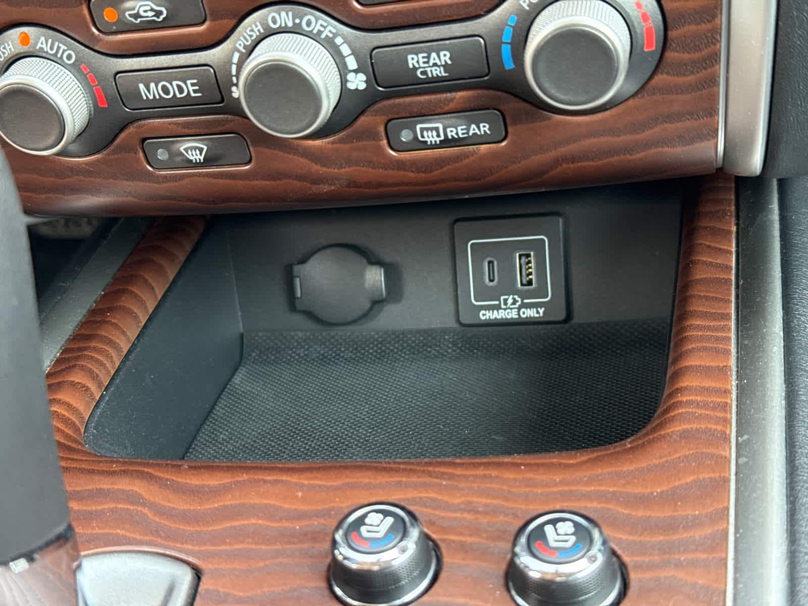 Thumbnail: 2020 Nissan Pathfinder - 22