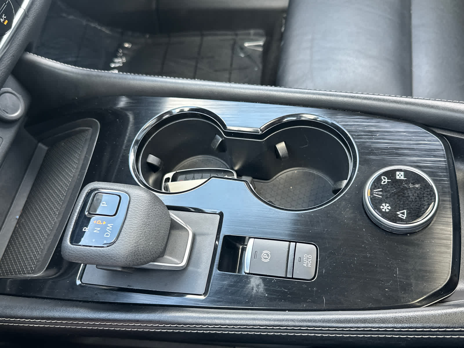 Thumbnail: 2023 Nissan Rogue - 26