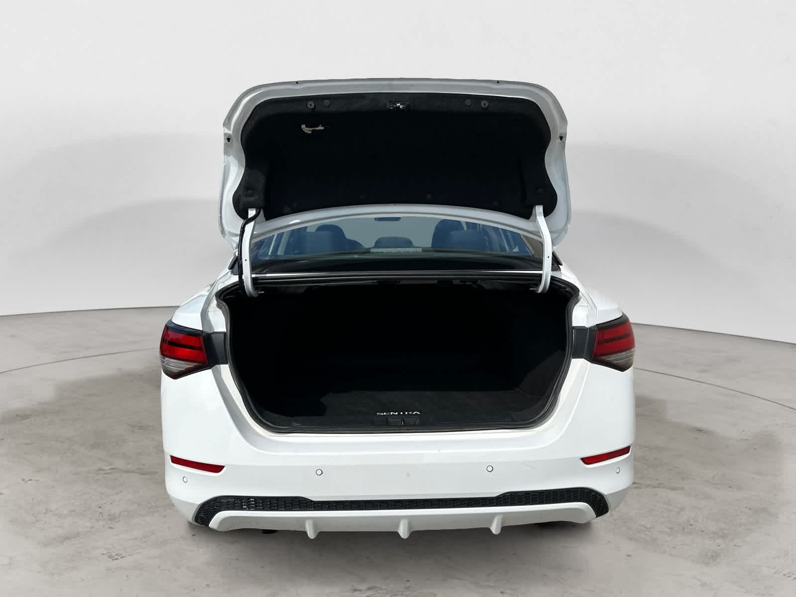 Thumbnail: 2024 Nissan Sentra - 5