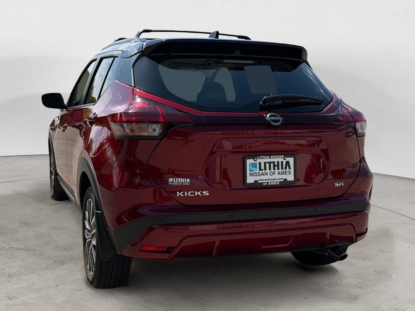 Thumbnail: 2024 Nissan Kicks - 3