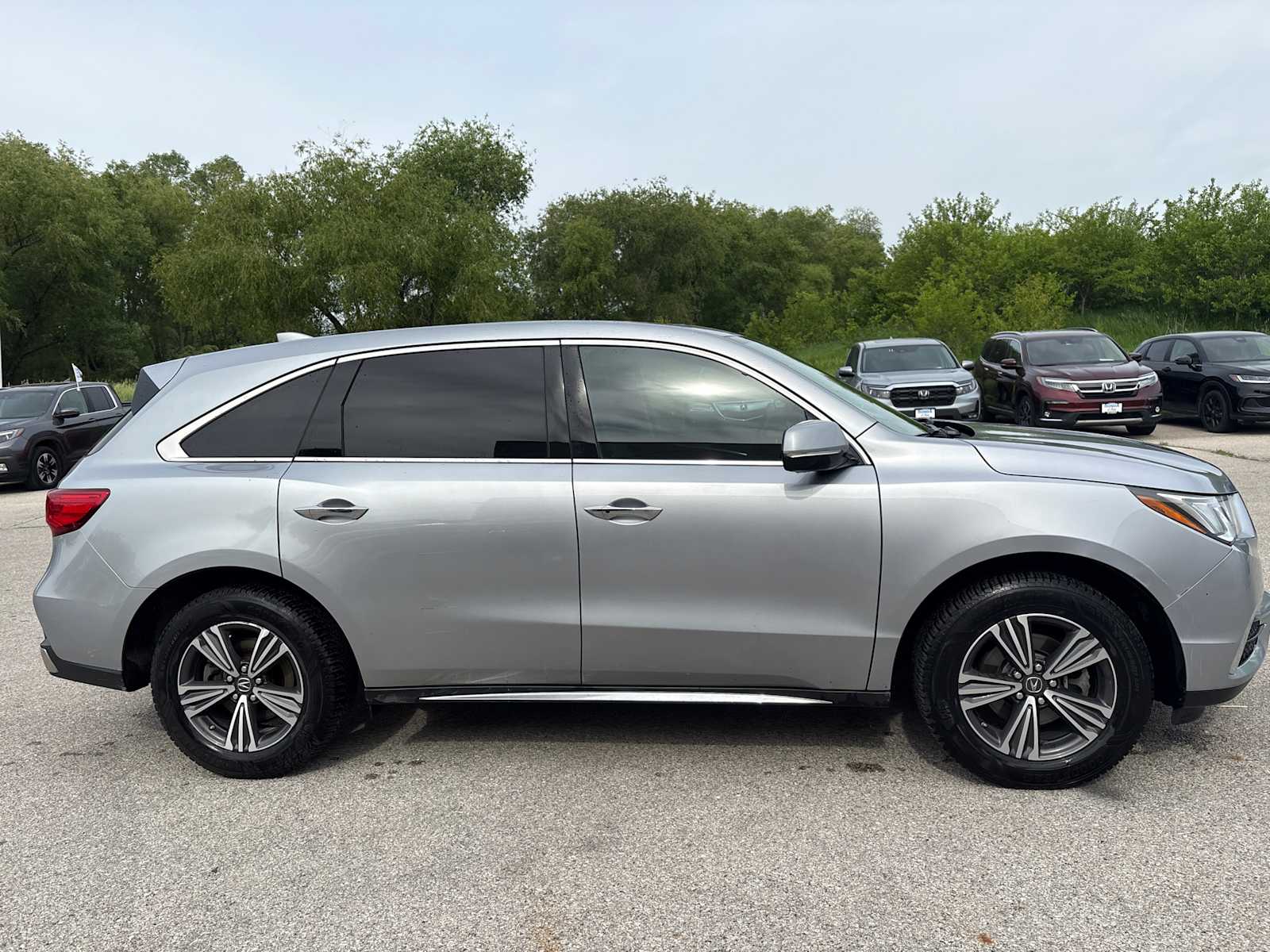 Thumbnail: 2018 Acura MDX - 5