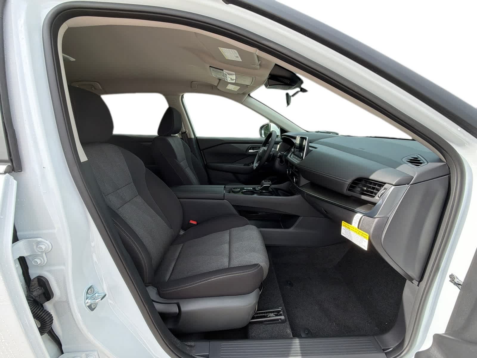 Thumbnail: 2026 Nissan Rogue - 8