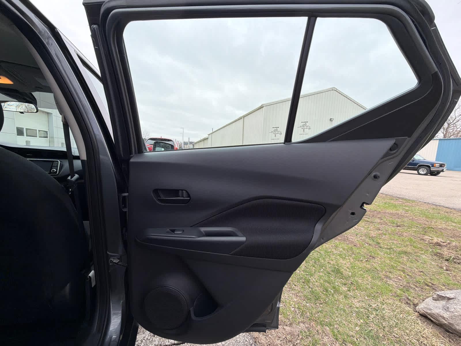 Thumbnail: 2023 Nissan Kicks - 9