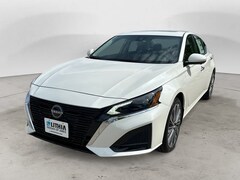 2025 Nissan Altima SL Sedan Ames, IA
