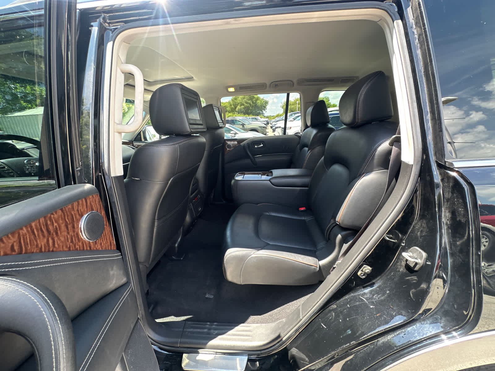 Thumbnail: 2017 Nissan Armada - 13