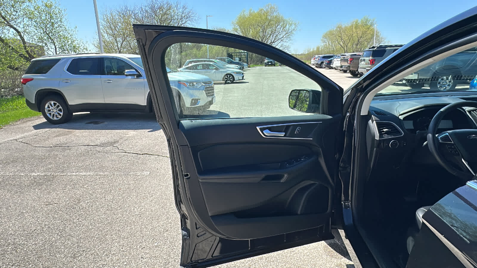 Thumbnail: 2023 Ford Edge - 15