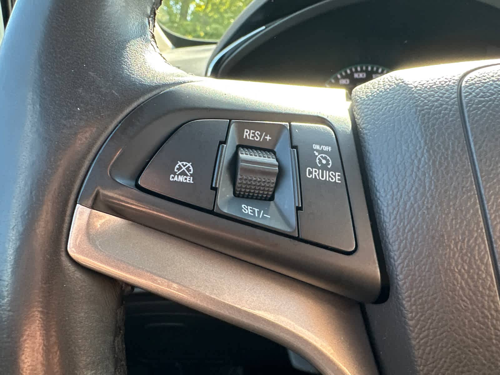 Thumbnail: 2019 Chevrolet Trax - 19