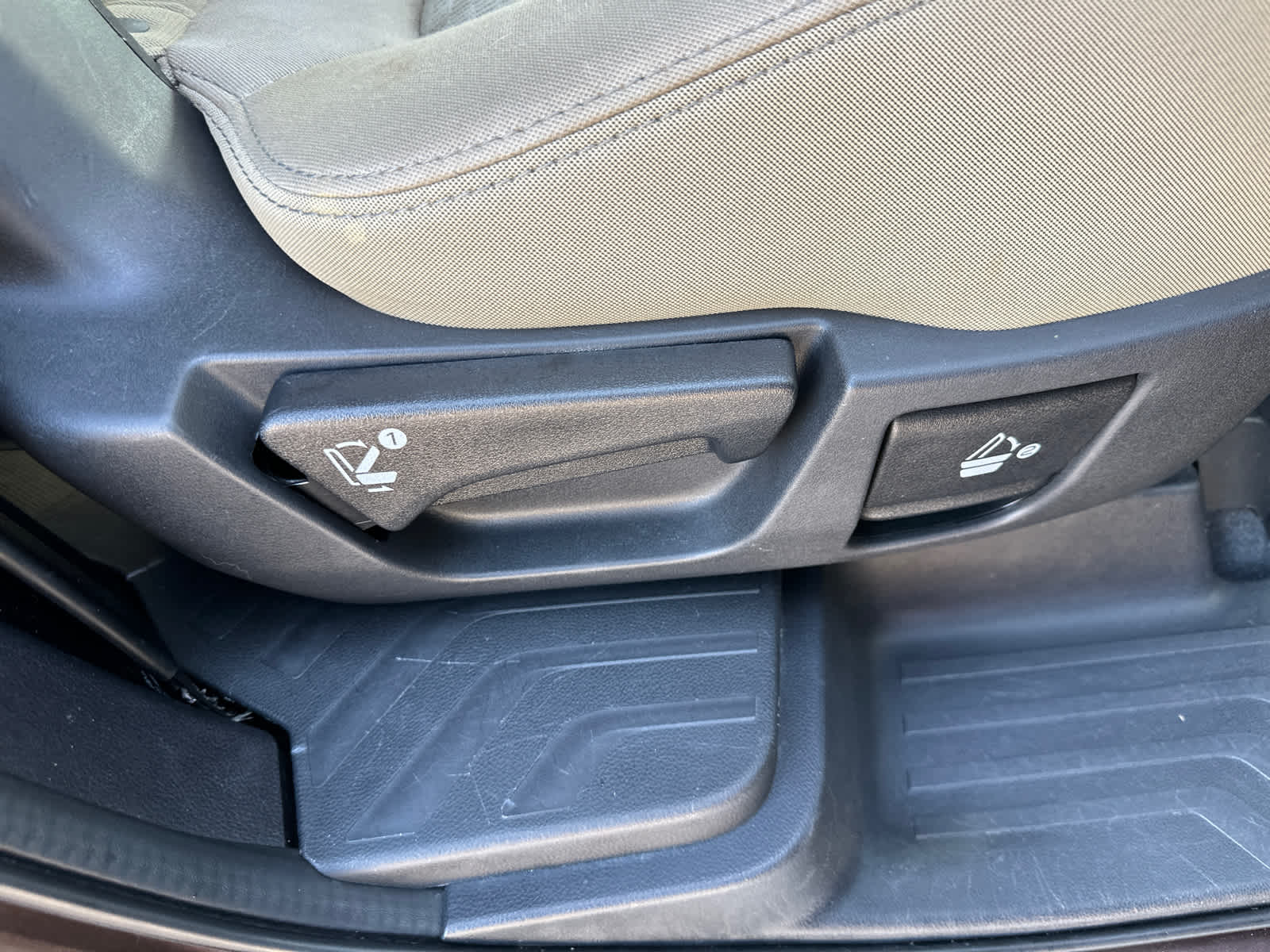 Thumbnail: 2021 Subaru Ascent - 9