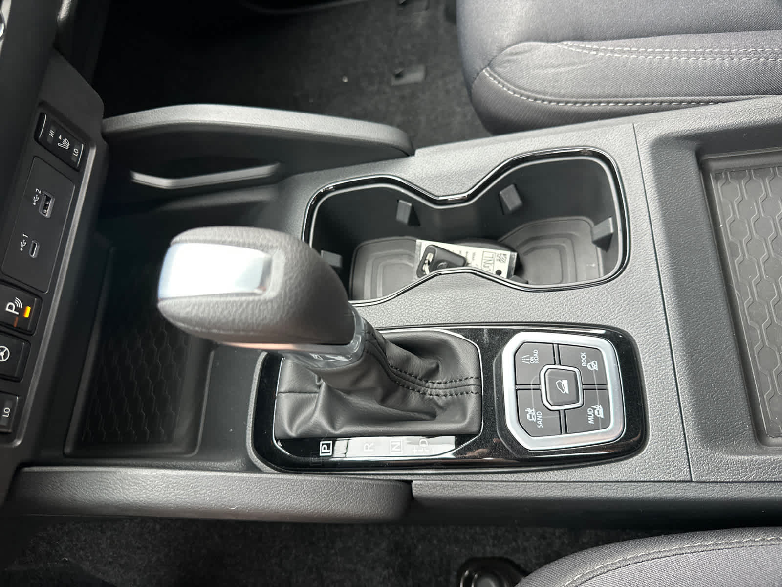 Thumbnail: 2026 Nissan Frontier - 30