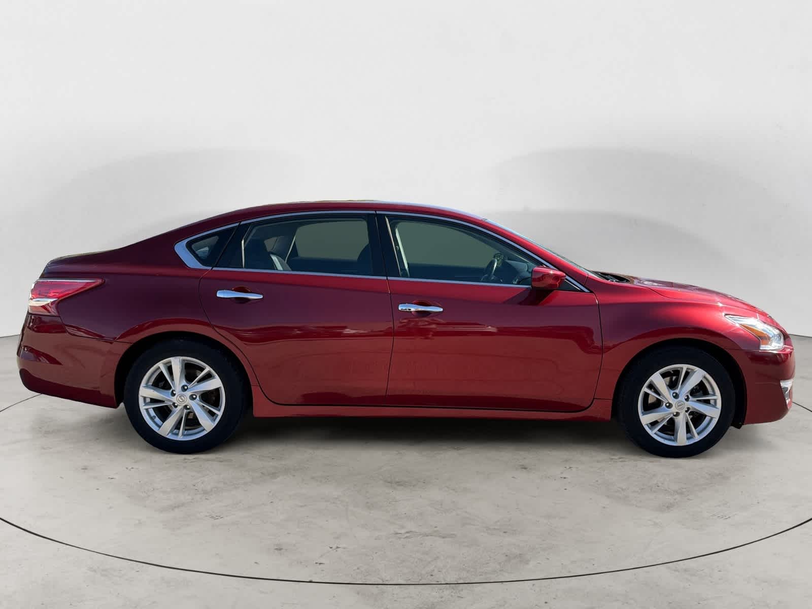 Thumbnail: 2013 Nissan Altima - 5