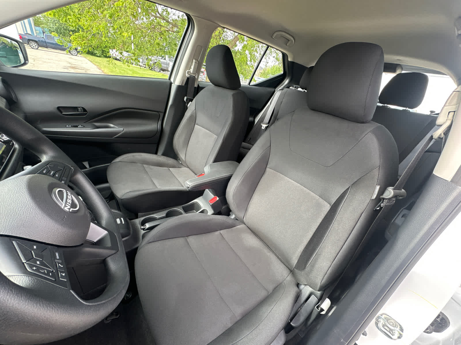 Thumbnail: 2025 Nissan Kicks - 24