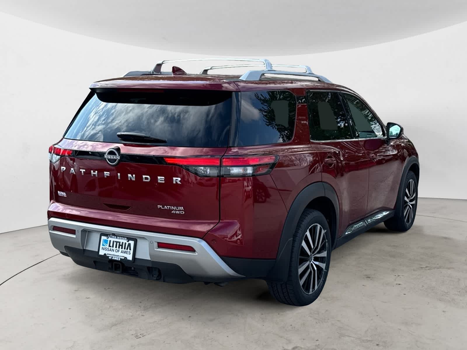 Thumbnail: 2024 Nissan Pathfinder - 5