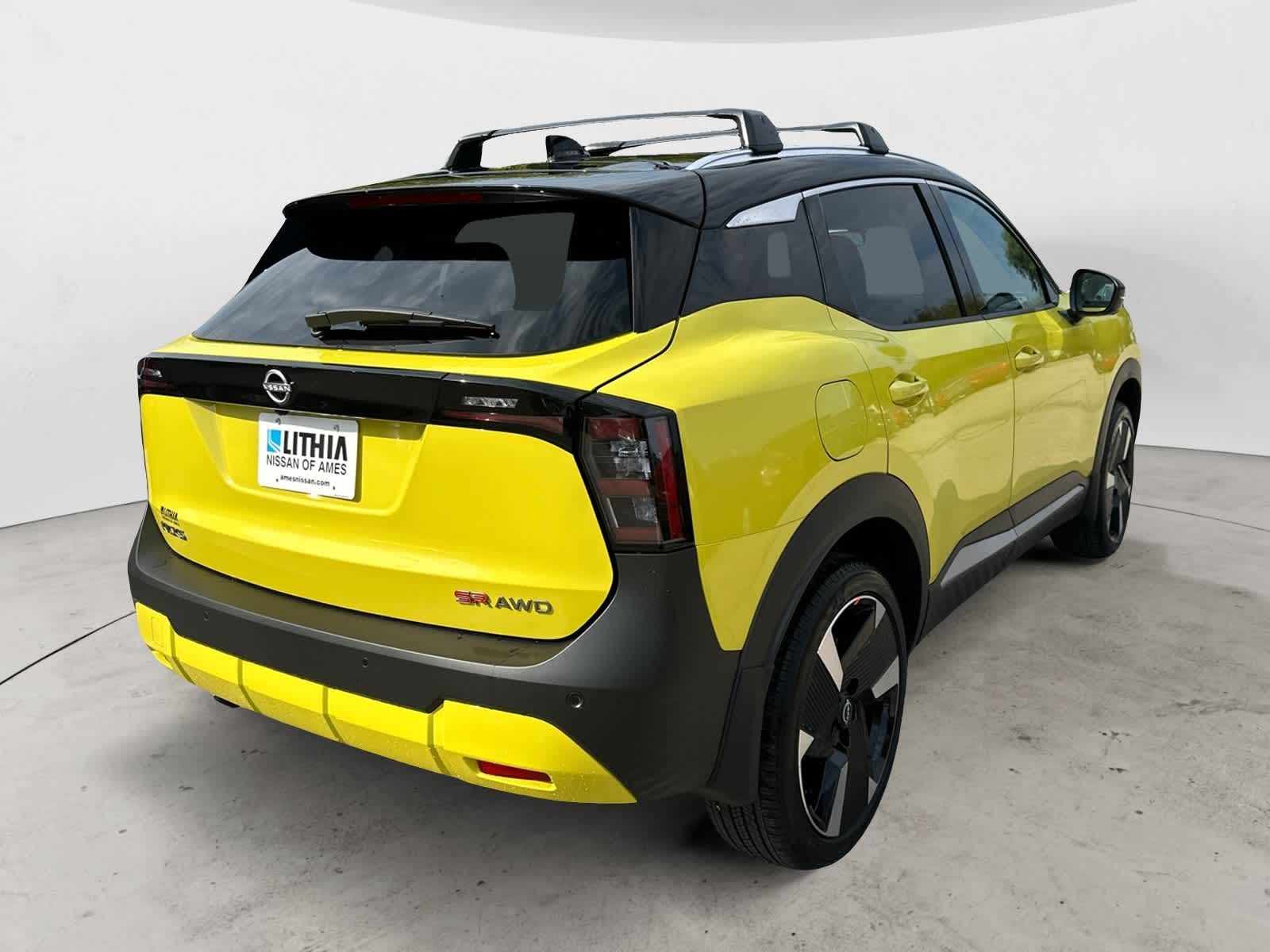 Thumbnail: 2026 Nissan Kicks - 4