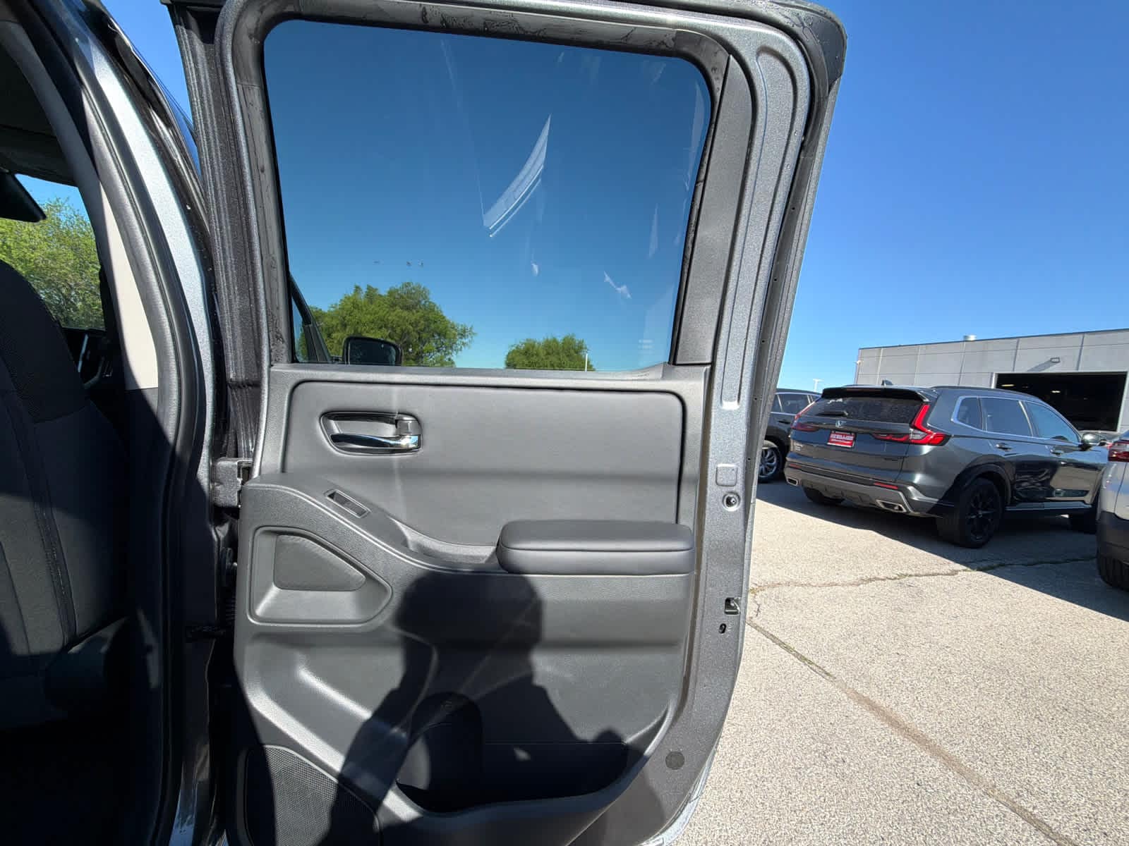 Thumbnail: 2026 Nissan Frontier - 9