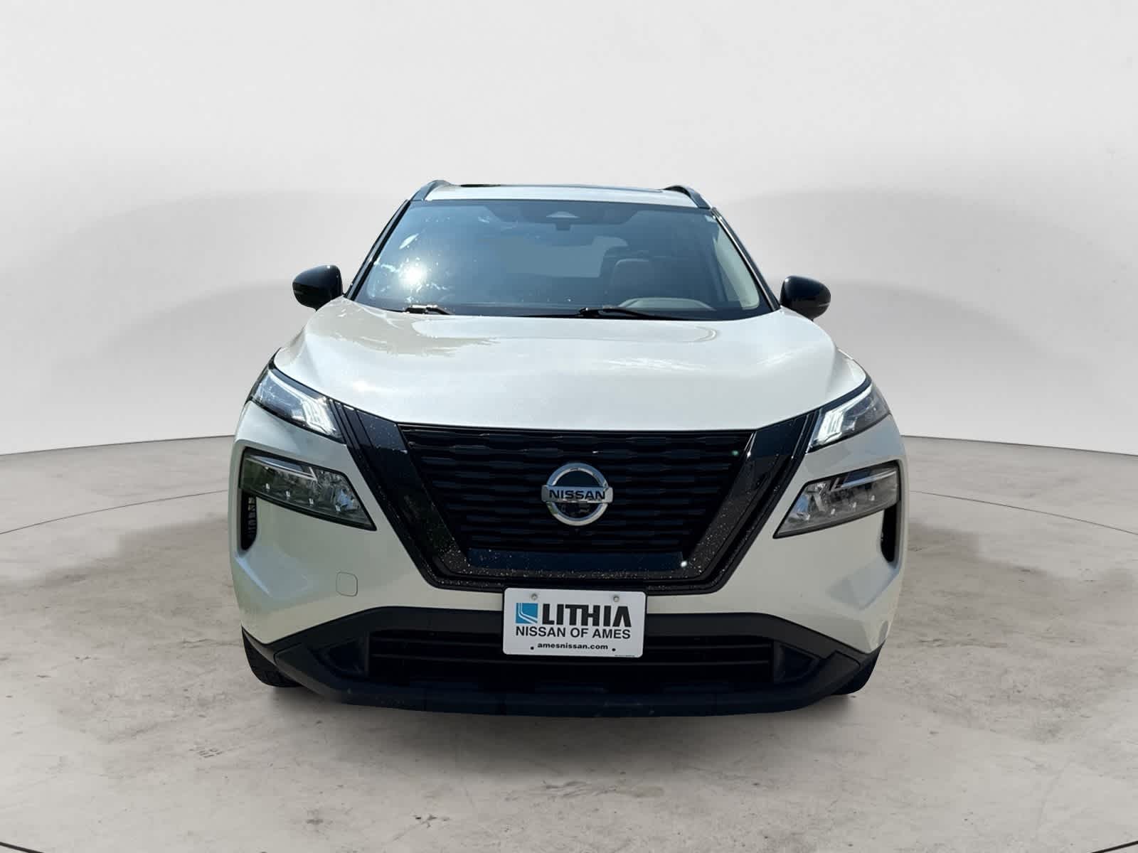 Thumbnail: 2021 Nissan Rogue - 2