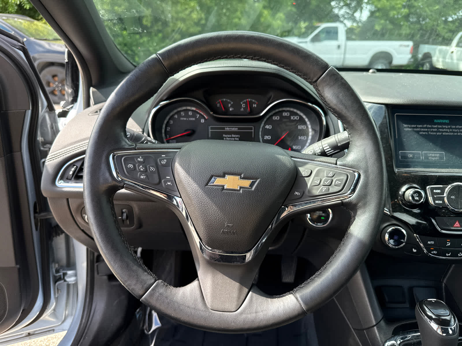 Thumbnail: 2017 Chevrolet Cruze - 18