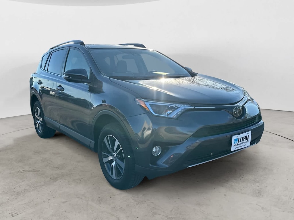 Used 2018 Toyota RAV4 XLE SUV