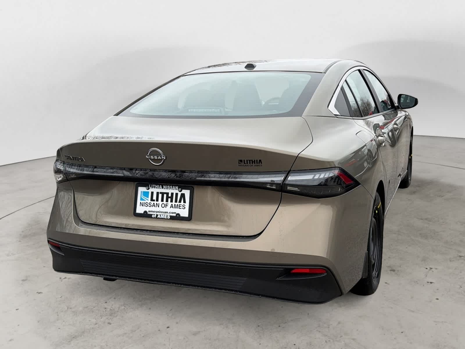 Thumbnail: 2026 Nissan Sentra - 4