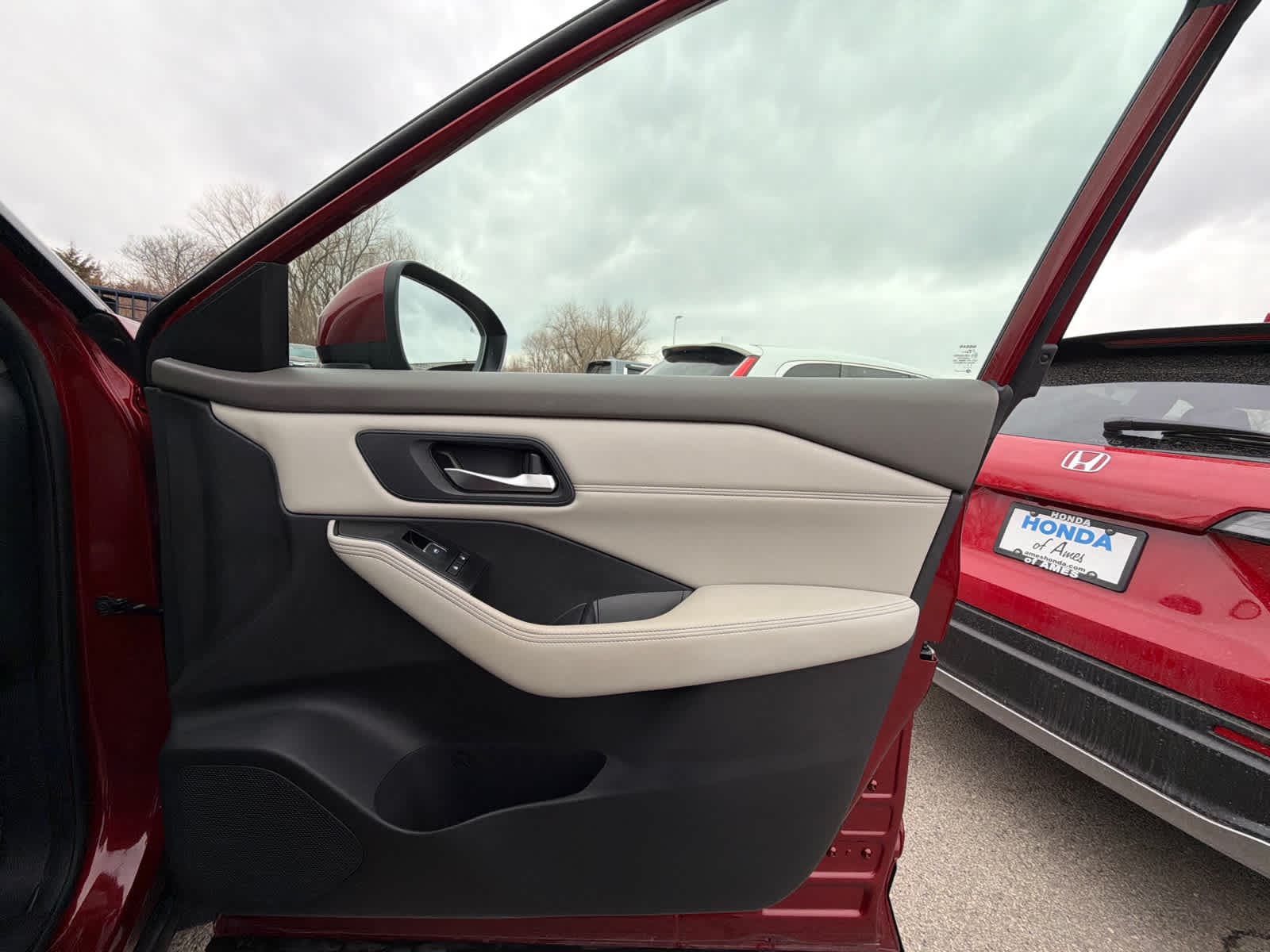 Thumbnail: 2023 Nissan Rogue - 8