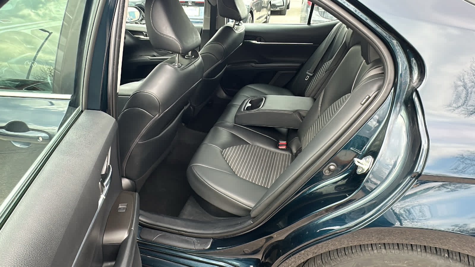 Thumbnail: 2021 Toyota Camry - 12