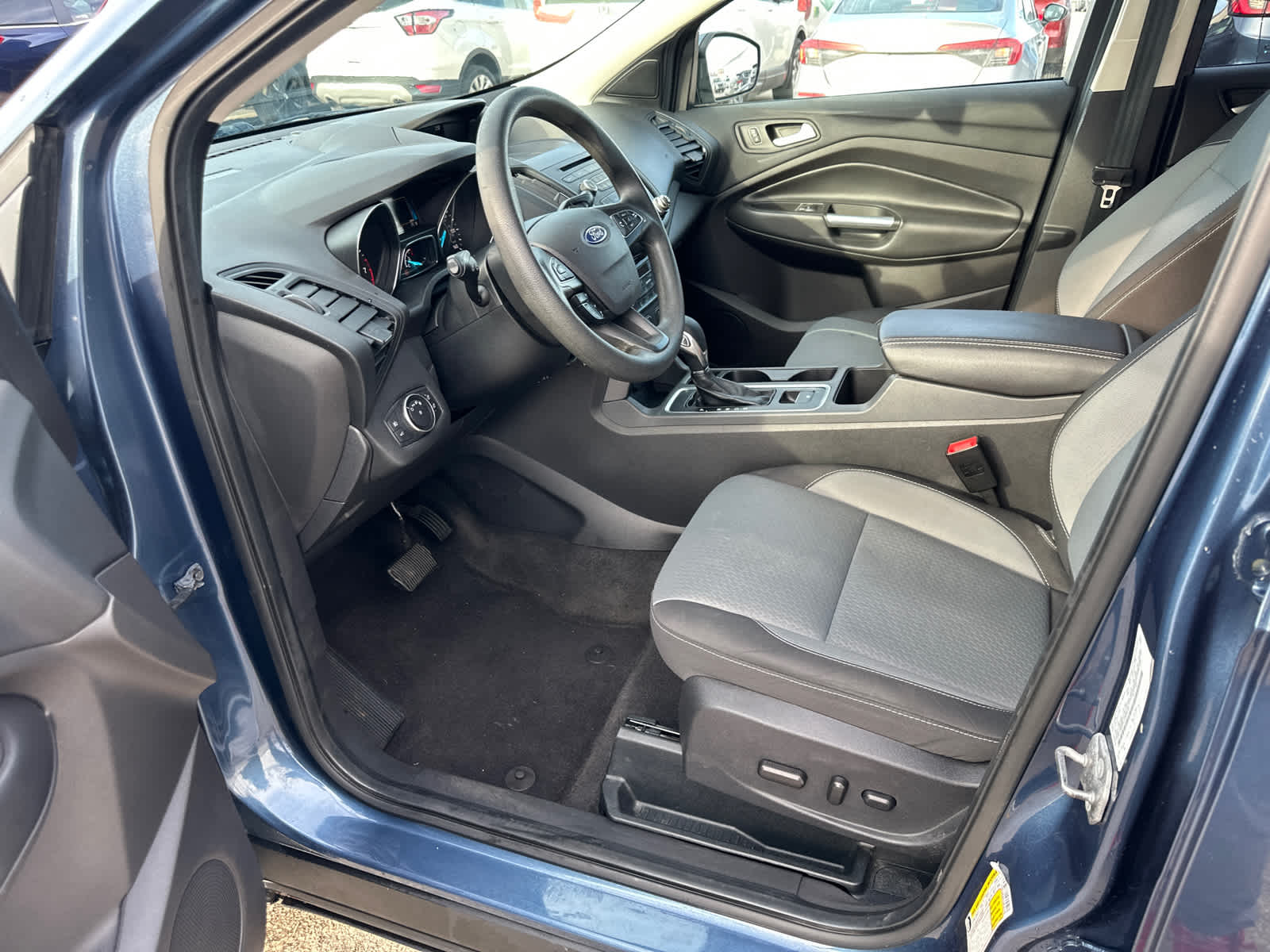 Thumbnail: 2018 Ford Escape - 15