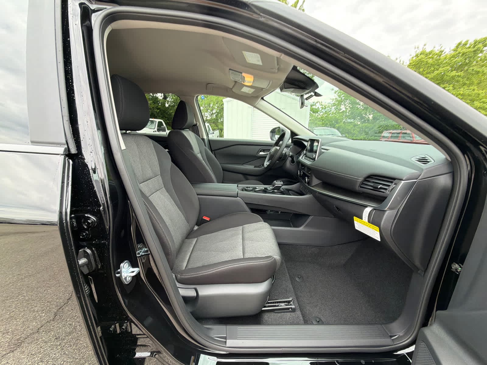 Thumbnail: 2026 Nissan Rogue - 8