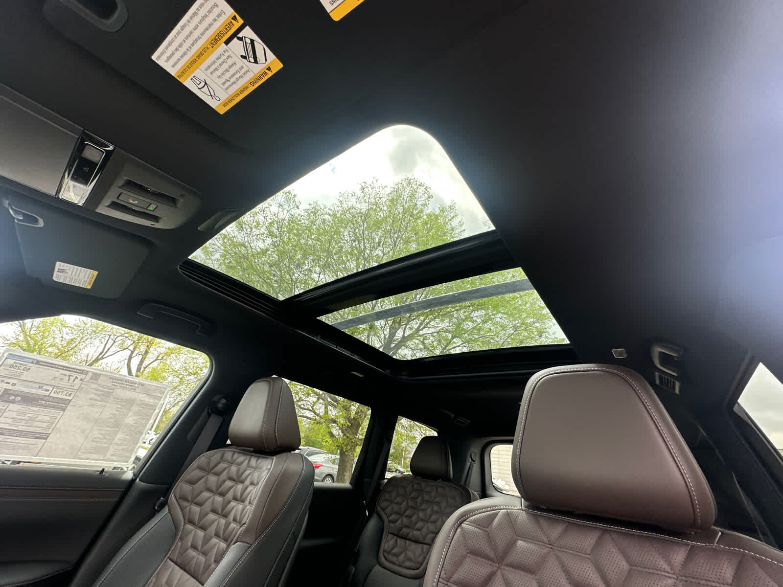 Thumbnail: 2025 Nissan Armada - 25