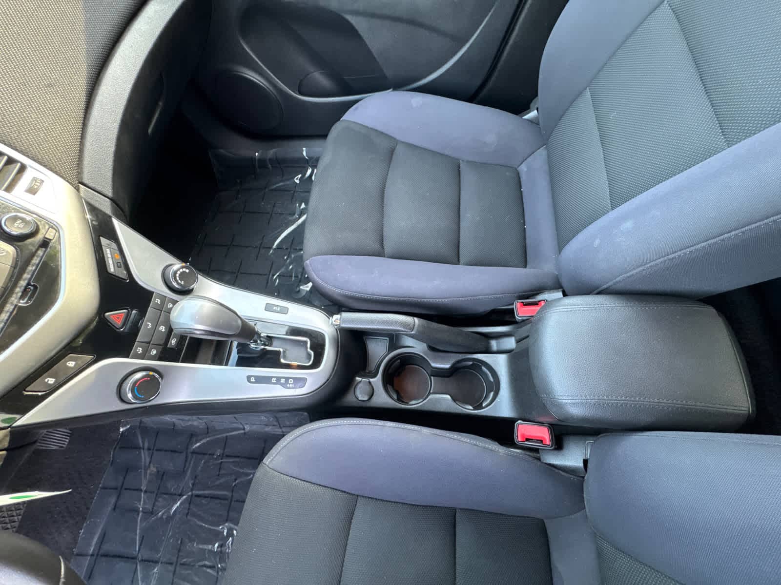 Thumbnail: 2013 Chevrolet Cruze - 22