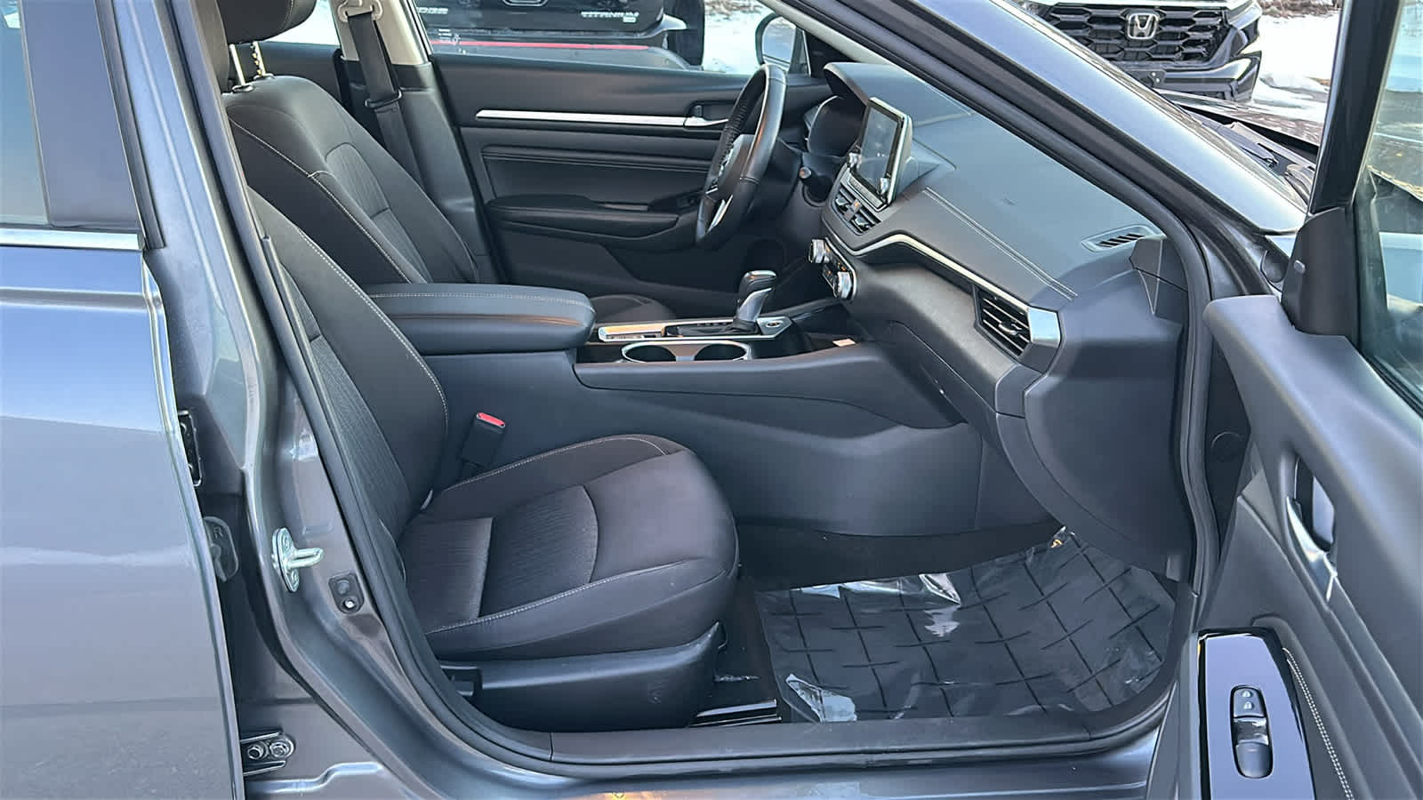 Thumbnail: 2021 Nissan Altima - 7