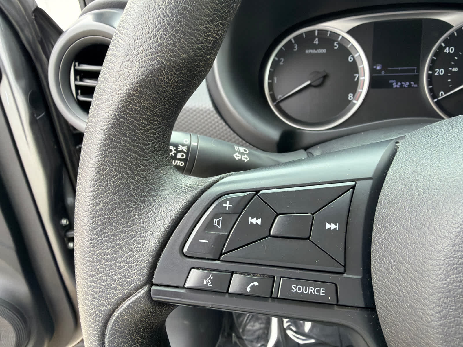 Thumbnail: 2023 Nissan Kicks - 19