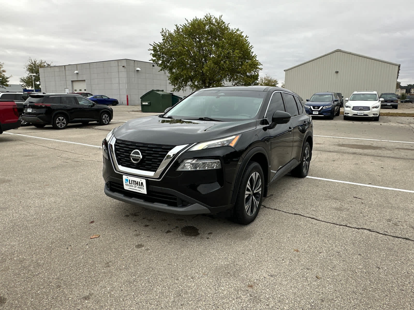 Thumbnail: 2021 Nissan Rogue - 1