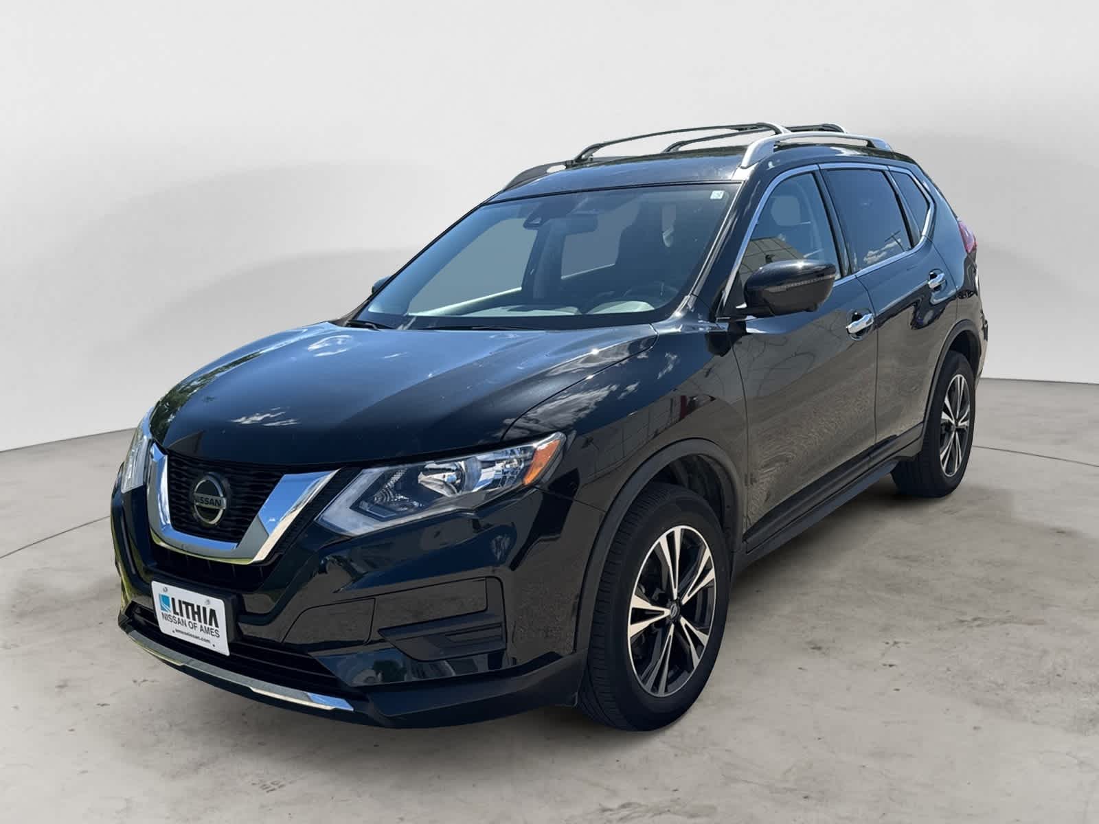 Thumbnail: 2020 Nissan Rogue - 1