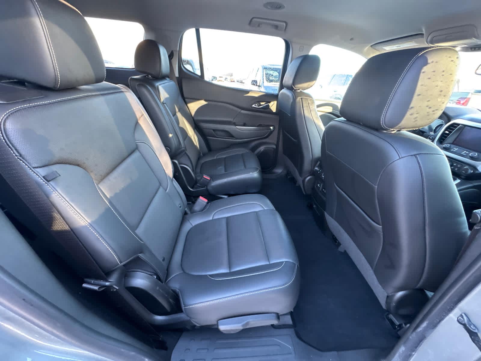 Thumbnail: 2023 GMC Acadia - 8