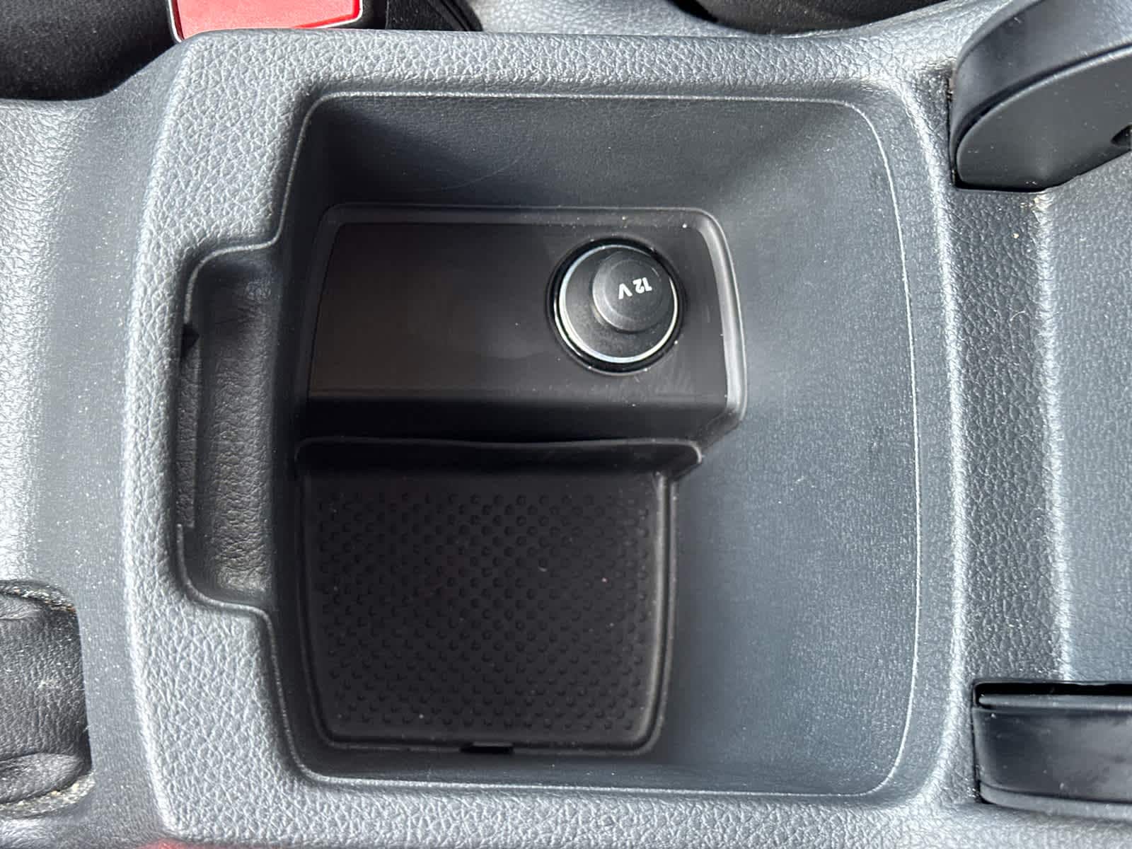 2015 Volkswagen Golf S 22