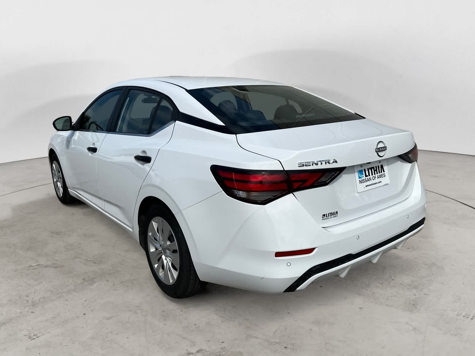 Thumbnail: 2024 Nissan Sentra - 2