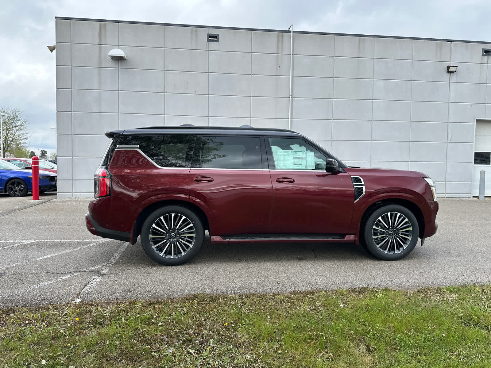 Thumbnail: 2025 Nissan Armada - 7