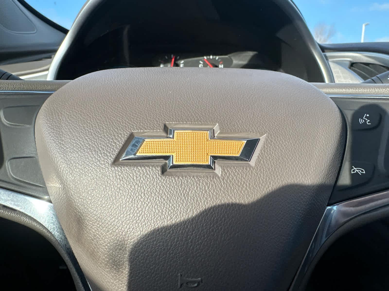 Thumbnail: 2016 Chevrolet Malibu - 19