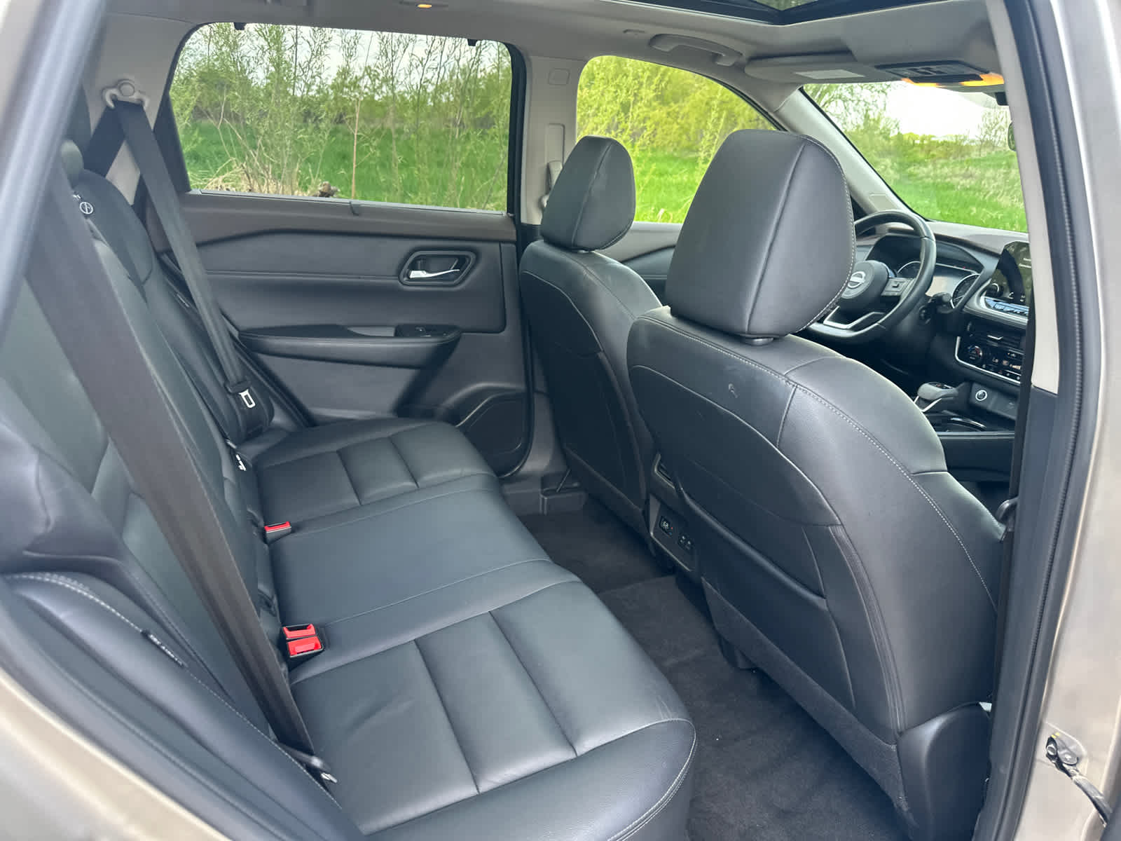 Thumbnail: 2023 Nissan Rogue - 8