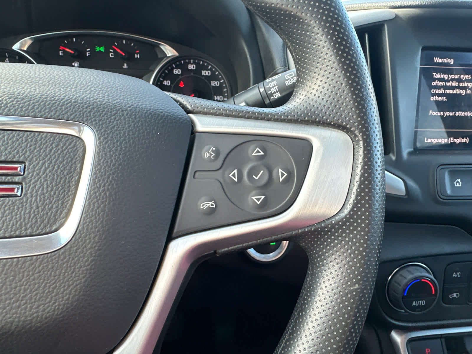 Thumbnail: 2022 GMC Terrain - 22