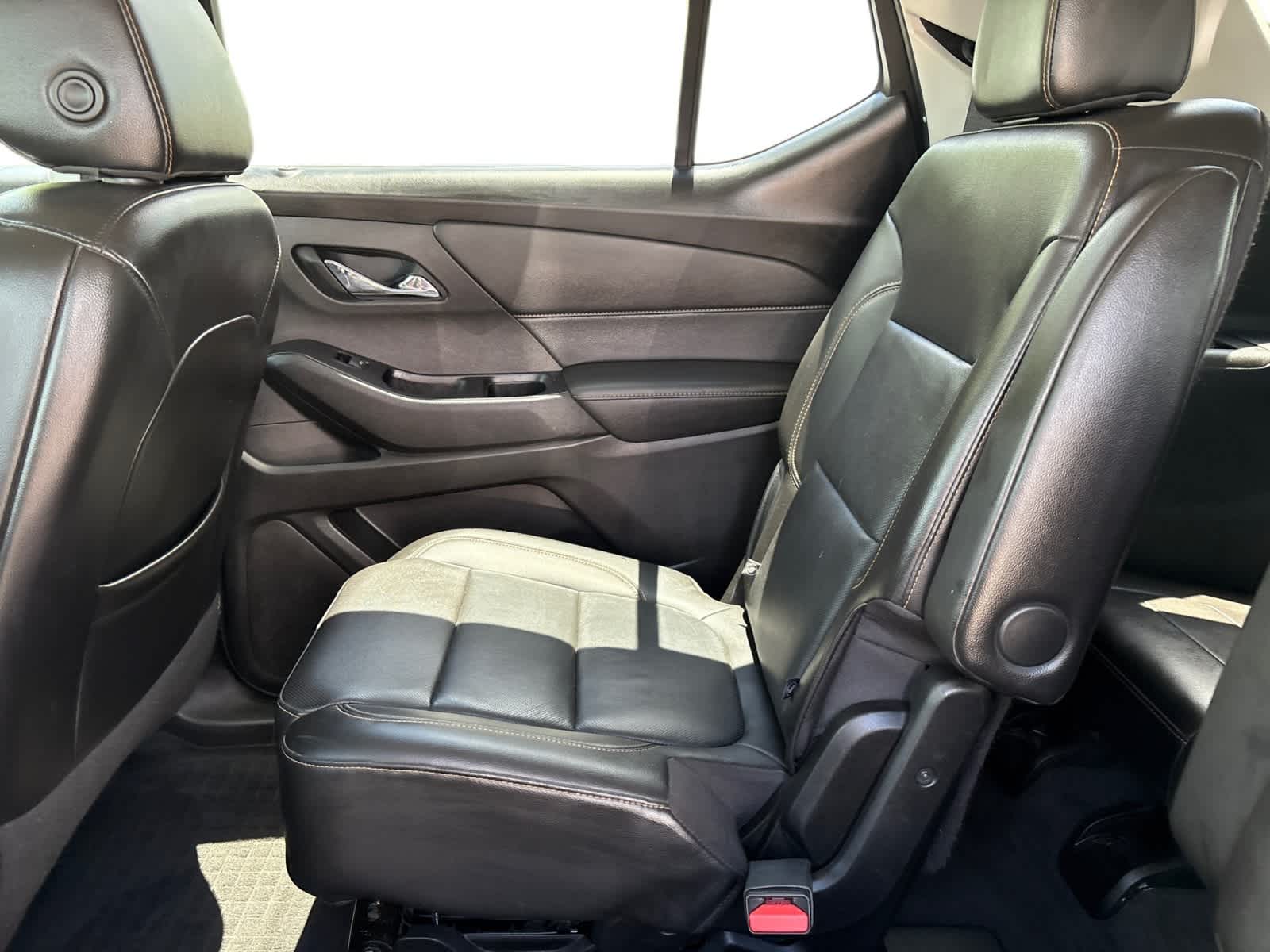 Thumbnail: 2020 Chevrolet Traverse - 13
