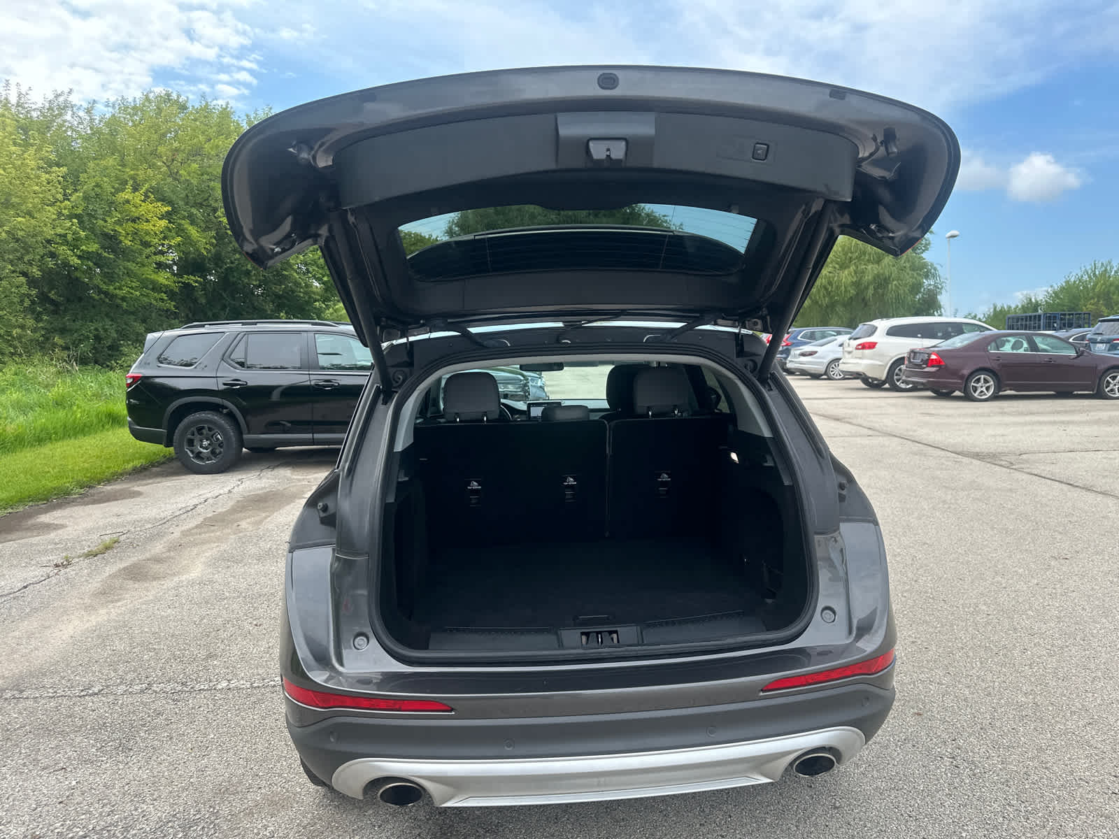 Thumbnail: 2020 Lincoln Corsair - 13