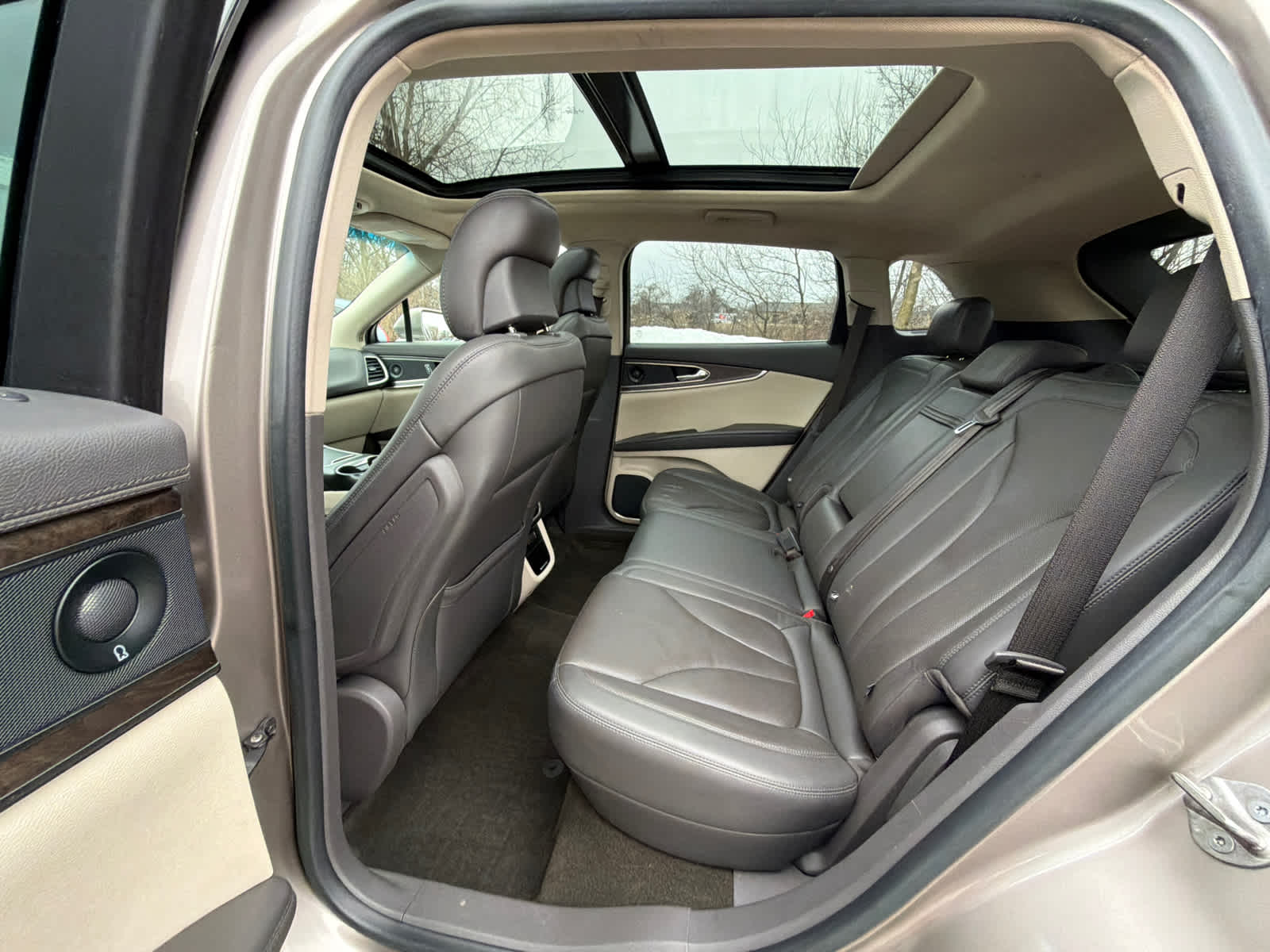 Thumbnail: 2019 Lincoln Nautilus - 15