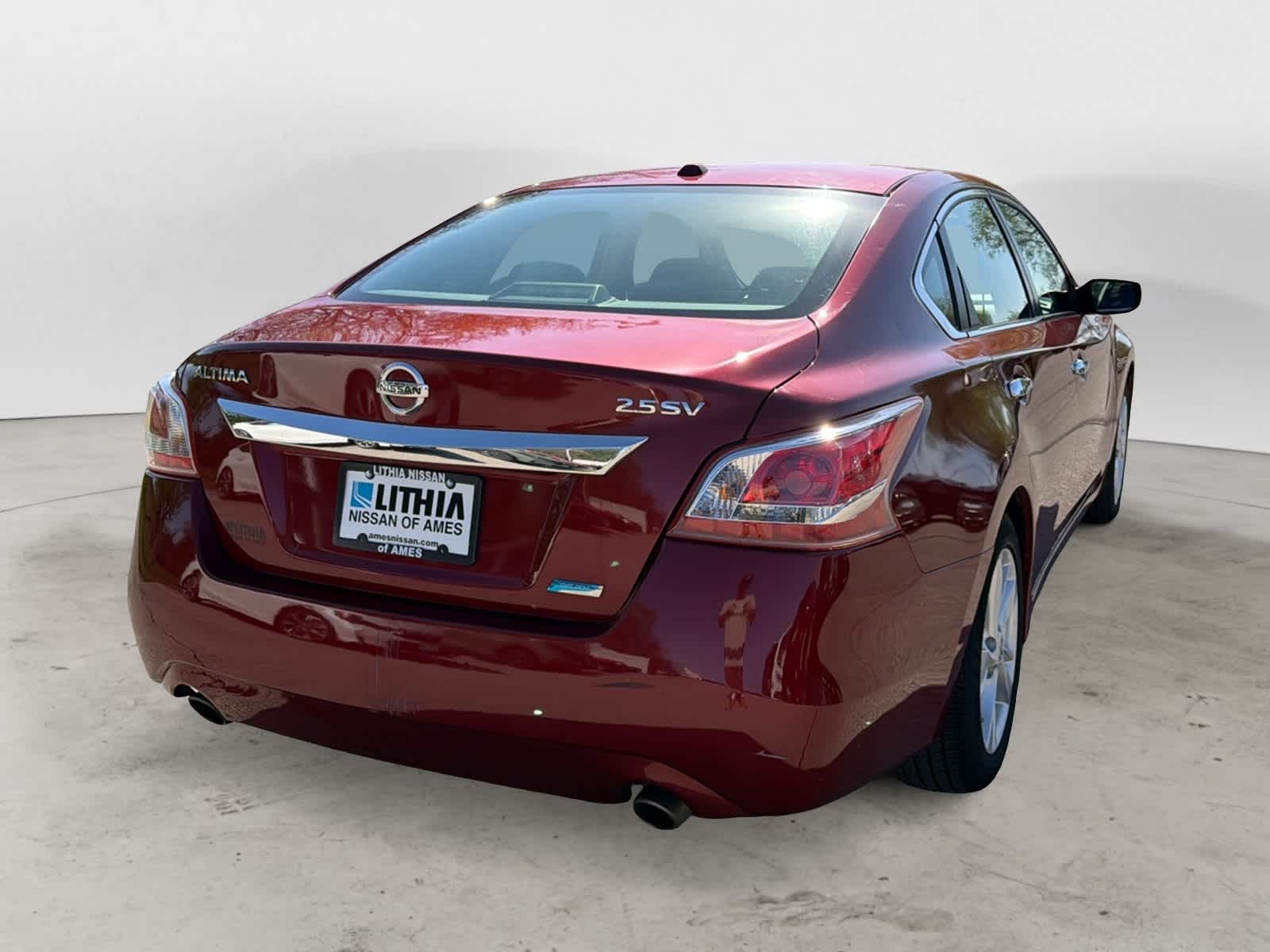 Thumbnail: 2013 Nissan Altima - 4