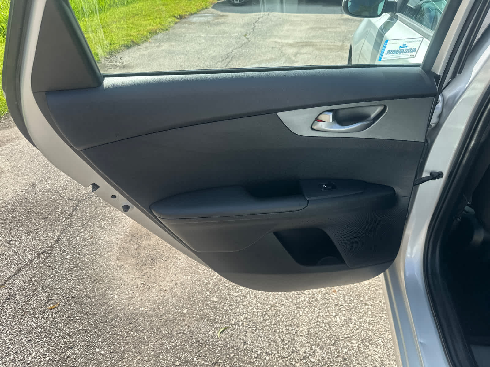 Thumbnail: 2019 Kia Forte - 9